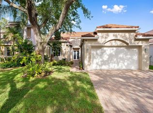 1319 Bayview Cir, Weston, FL 33326