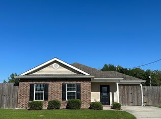 918 Paul Fredrick St, Luling, LA 70070