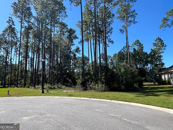 3rd image of 103 Angler Ln