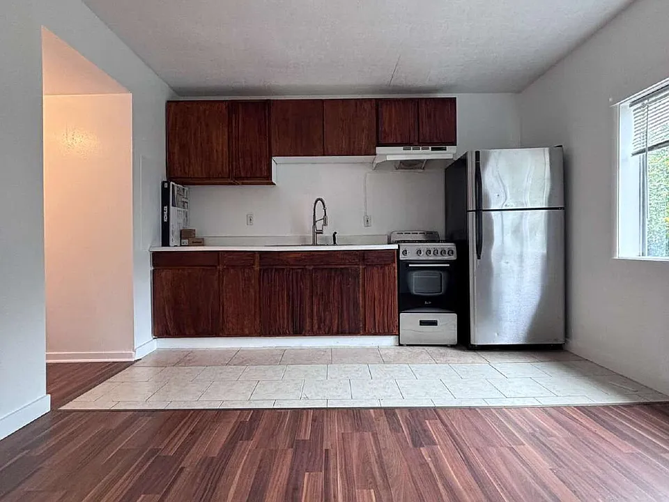 718 S Yakima Ave #2