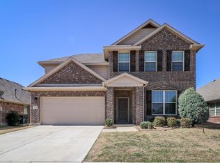 2904 Castle Creek Dr, Little Elm, TX 75068