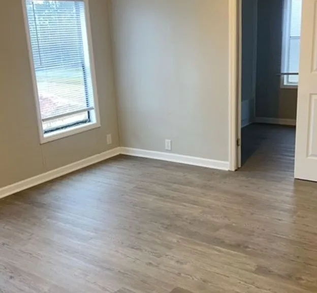 108B Lindsey Rd — Photo 2