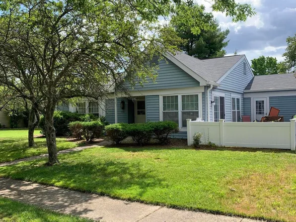 633 Devonshire Lane #A, Manchester, NJ 08759