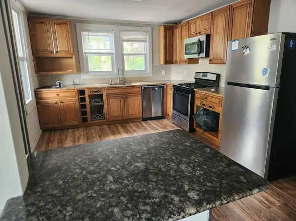 534 E Arch St, Pottsville, PA 17901