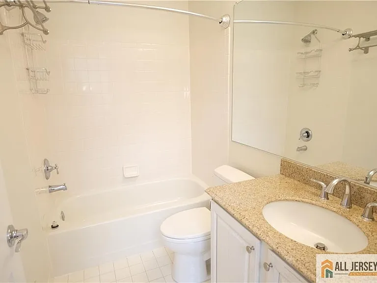 56 Coriander Dr — Photo 12