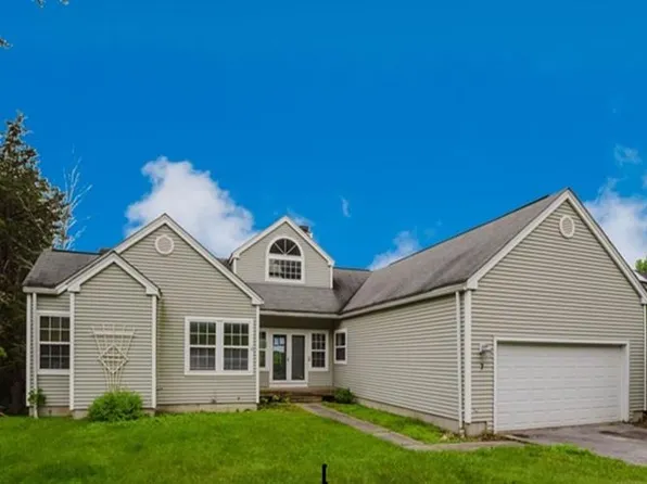 7 Cornwell Street, Poughquag, NY 12570