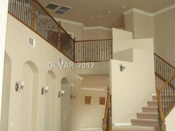 INTERIOR LAYOUT