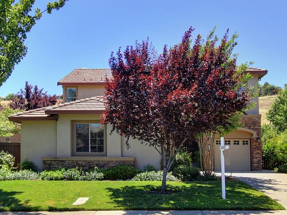 2nd image of 5196 Garlenda Dr