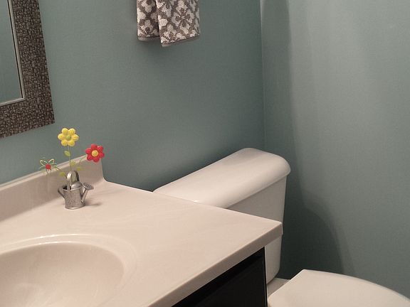 5th image of 3427 Yorkshire Dr