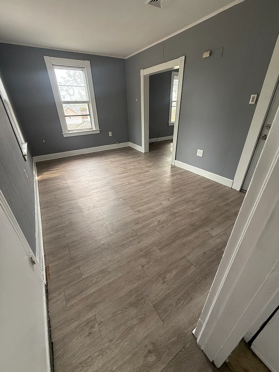 Building Photo - 113 Green St #3