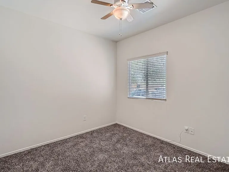 8437 W Green Kingfisher Ln — Photo 14