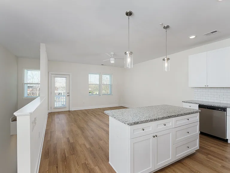 816 Nixon St #D — Photo 15