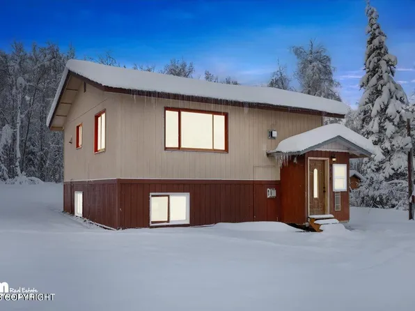 9434 S Polaris Ln, Wasilla, AK 99623