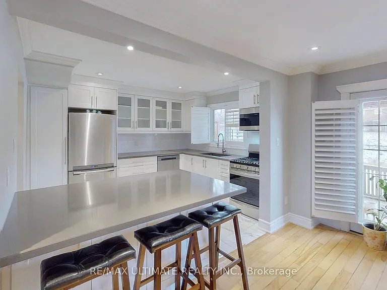 3081 Olympus Mews — Photo 4
