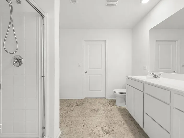714 Juniper St — Photo 9