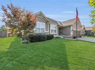1401 SW Merryman Dr, Lees Summit, MO 64082