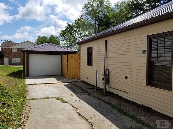 4th image of 1312 Brentwood Dr