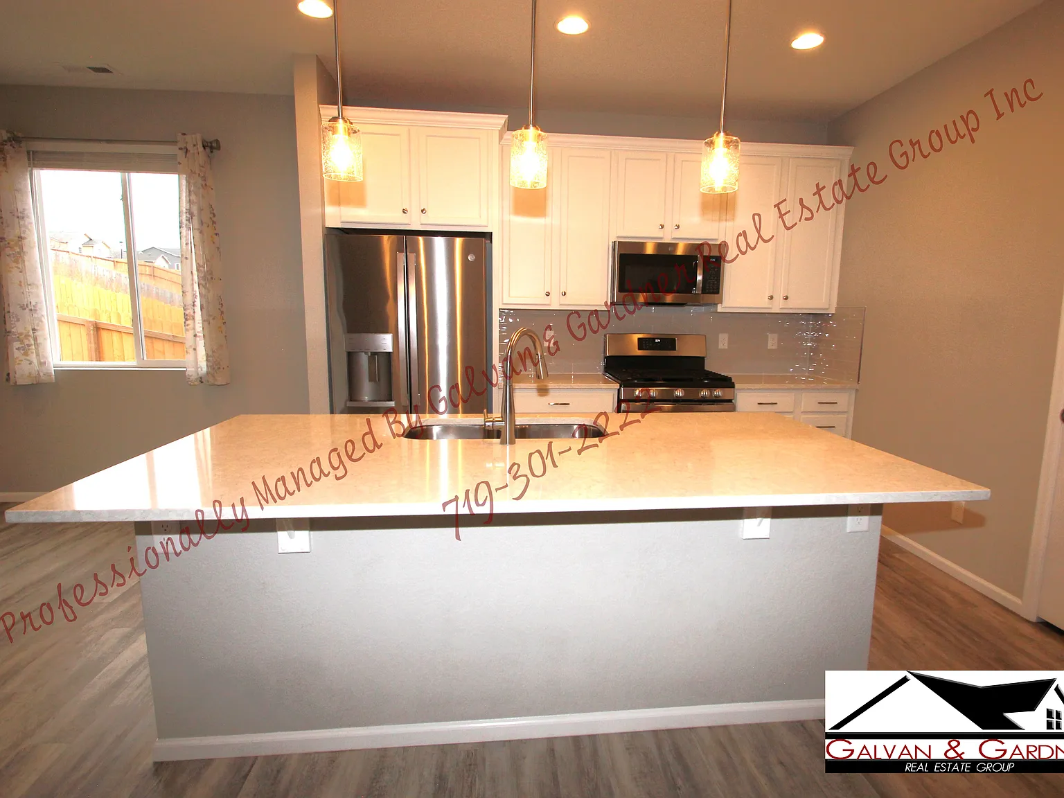 4 bed, 2023 sqft, $2,475 — Photo 3