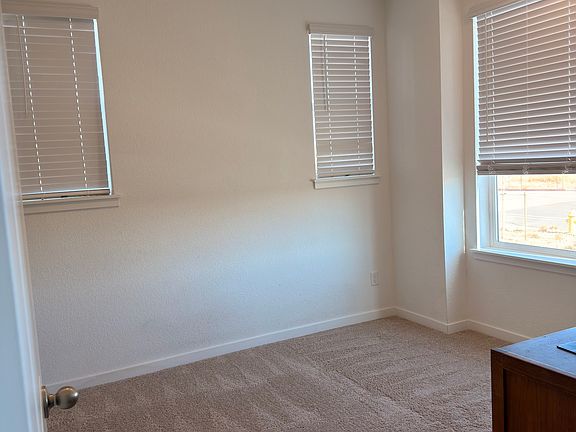 5th image of 16653 Promenade St