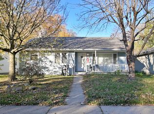 2814 Gabriel Ave, Zion, IL 60099