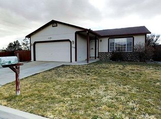 7320 Warhol Dr, Sun Valley, NV 89433