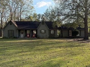 13335 Rolling Hills Dr, Beaumont, TX 77713