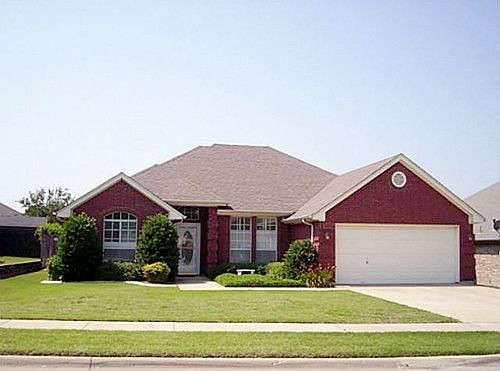 1st image of 813 Sky Creek Ct