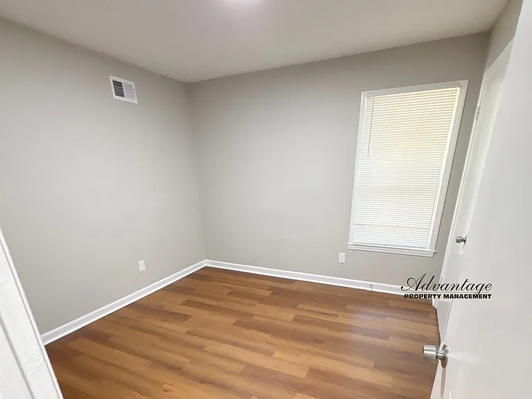 4092 Twilight Ave — Photo 6