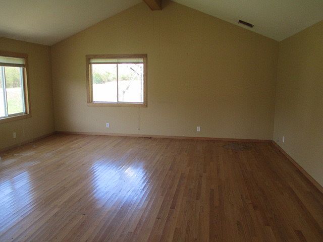 2nd image of 12700 Brooke Ave