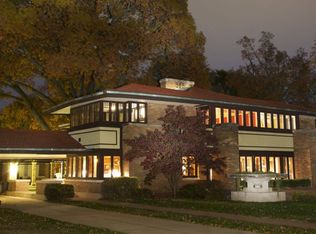 2 Millikin Pl, Decatur, IL 62522