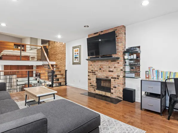 49 East 12th Street image 1 of 11