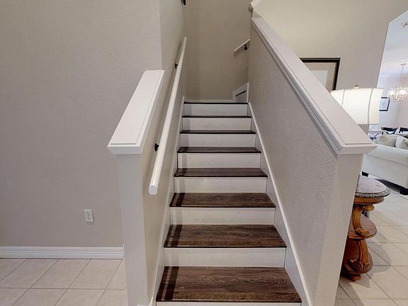 3rd image of 1247 Canyon Creek Cir