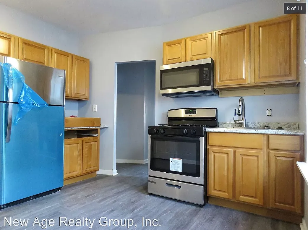 5046 Hazel Avenue, Unit 3 — Photo 3