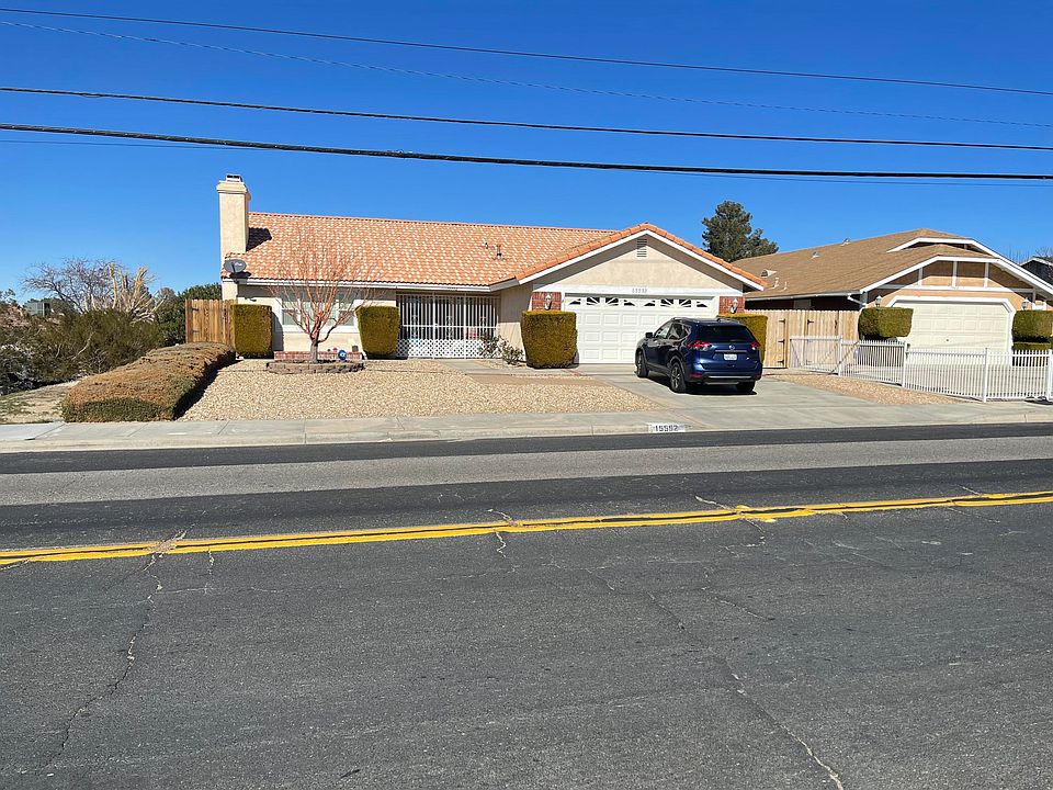 2nd image of 15552 Yates Rd