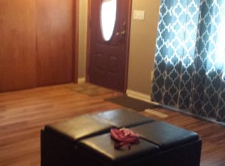 1000 Doctor St, Manchester, IA 52057