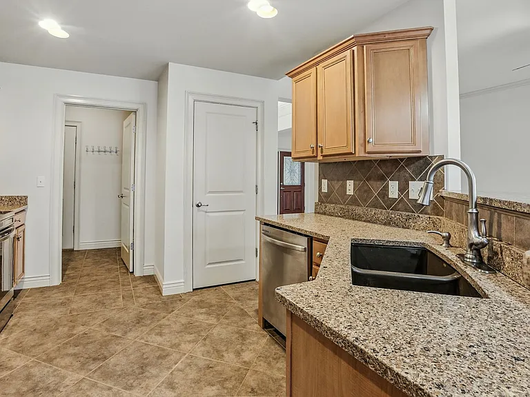 3505 Longfords Mill Dr — Photo 9