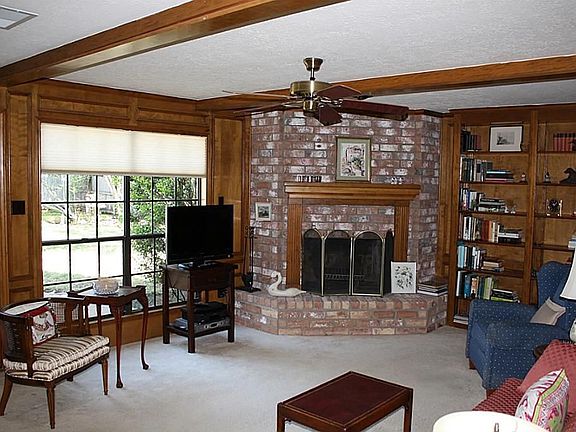 3rd image of 5307 Sycamore Creek Dr