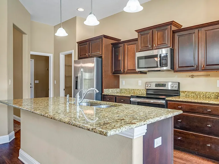 5459 E Brook Dr — Photo 5