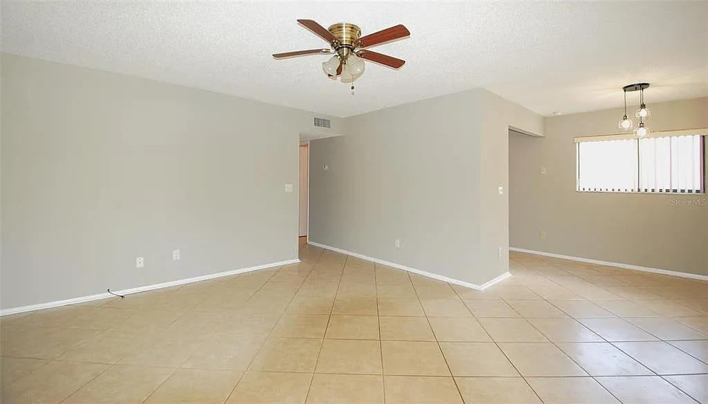 2 bed, 2.0 bath, 871 sqft, $1,700 — Photo 4