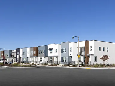 Oak Townhouse