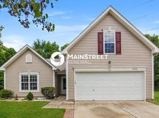 10000 Green Hedge Ave, Charlotte, NC 28269