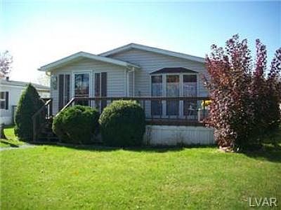 1st image of 21 Woodsbluff Ct N