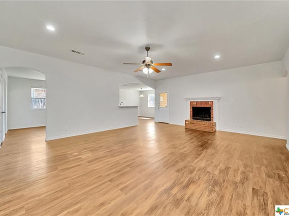 3rd image of 2608 Montague County Dr