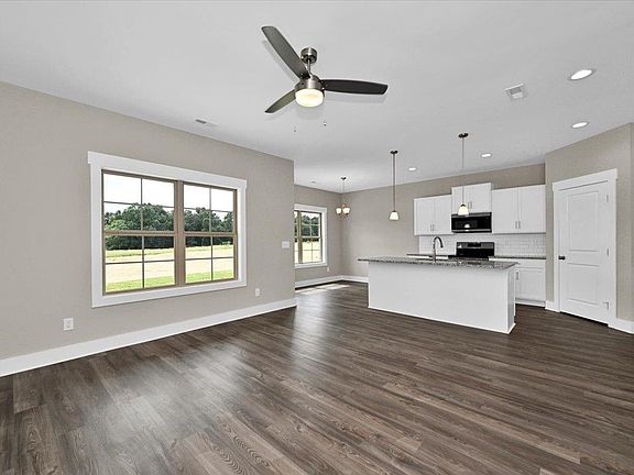 2nd image of 3556 County Road 1650