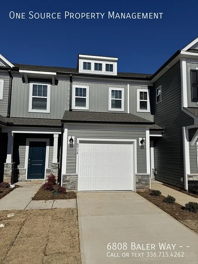 3 bed, 2.5 bath, 1762 sqft, $1,795 — Photo 1