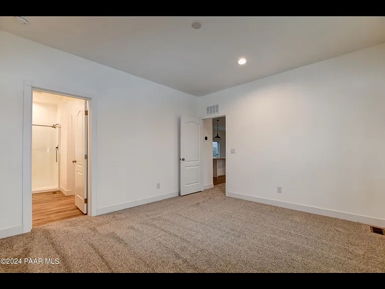 17828 E Hunters Ln — Photo 12
