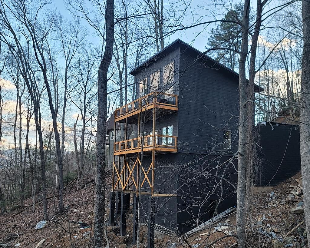 2084 Luzerne Dr, Gatlinburg, TN 37738 MLS 268634 Zillow