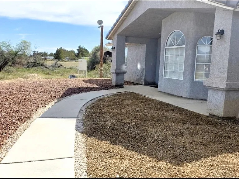 5126 Homestead Rd — Photo 15