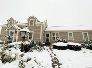 341 East Rd, Broad Brook, CT 06016