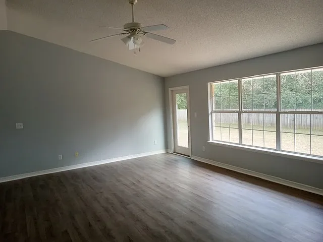 2568 E Ashford Park Dr — Photo 6